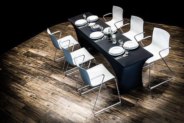 Biertisch stoffhusse eingedeckt catering mietmöbel